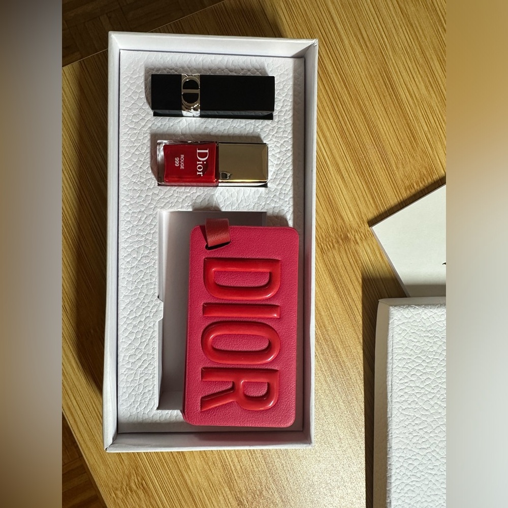 Dior Beauty set: lipstick, nail polish and a baggage tag